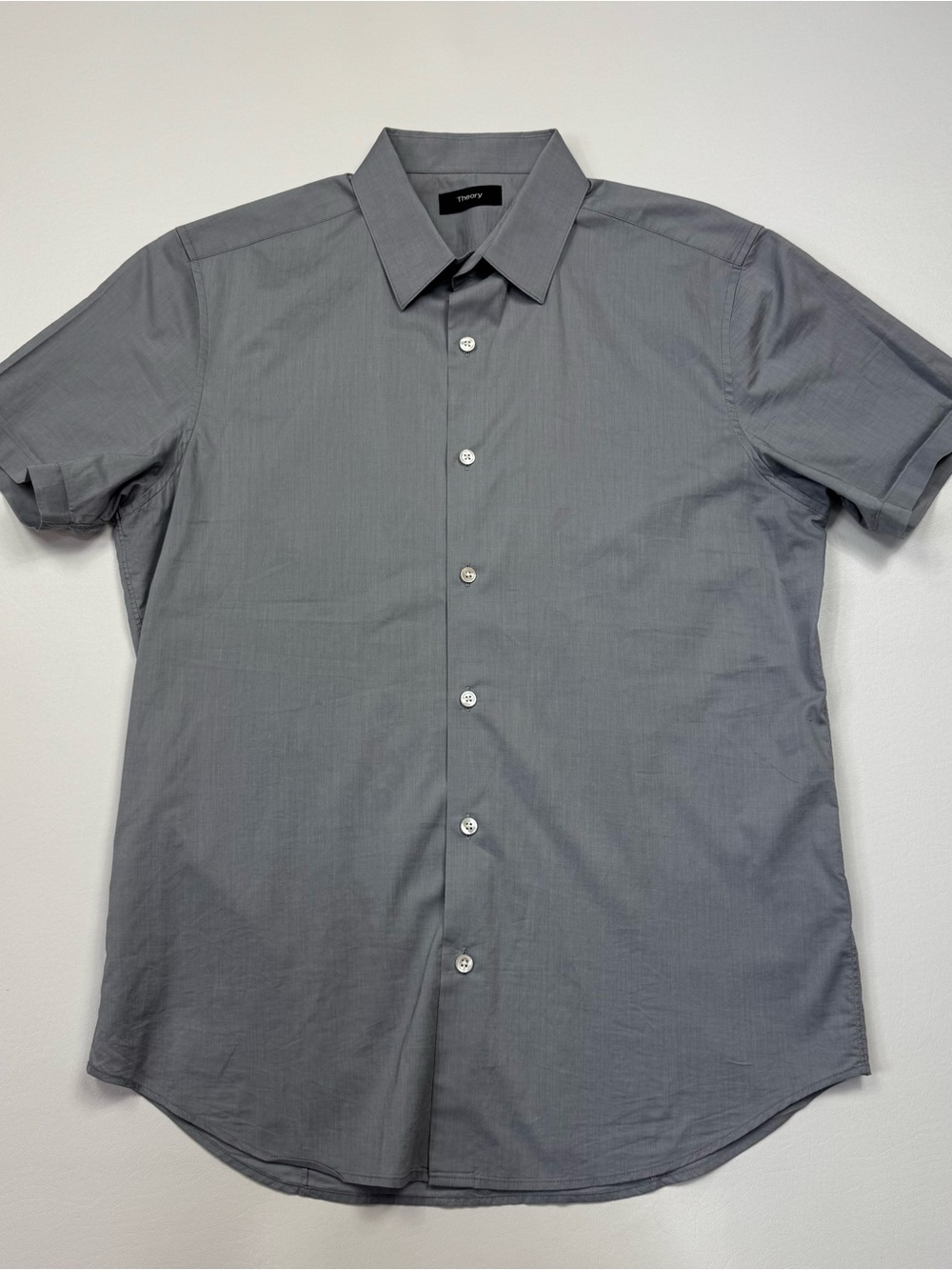 Theory Gray Short Sleeve Button Down Shirt Size Medium